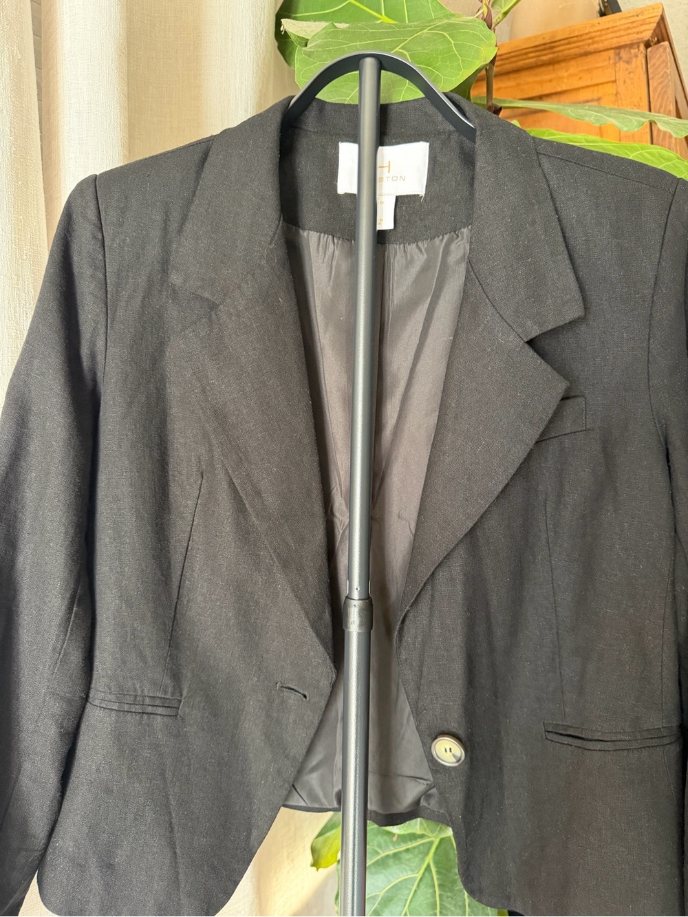 Halston Heritage Black Women's Single-Button Tailored Blazer - Picture 6 of 6
